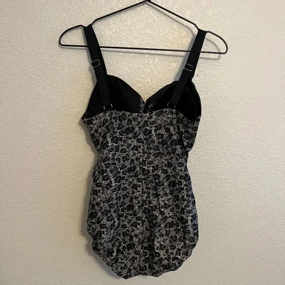 Shore Shapes Swimwear One Piece Leopard Print - Picture 3 of 5